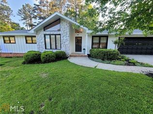 185 Jade Cove Cir, Roswell, GA 30075