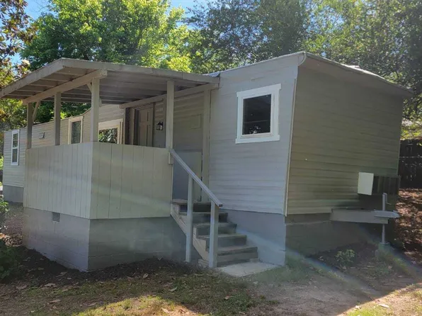 5834 Bentley Rd, Cumming, GA 30040