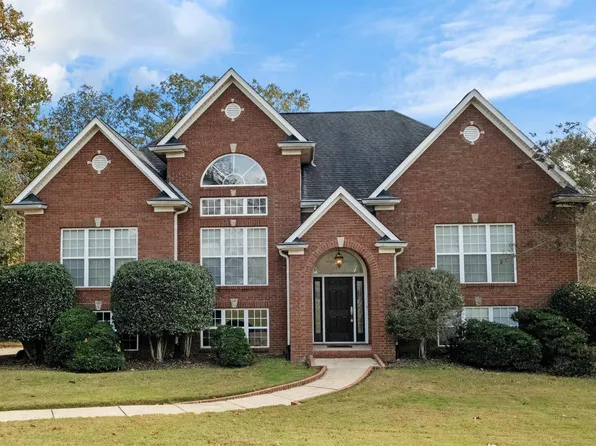 2710 Oakleaf Cir, Helena, AL 35022