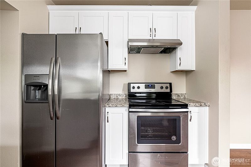 4th image of 509 Yew Street