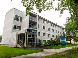 10740 112th St NW #1043577, Edmonton, AB T5H3H1