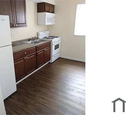 1912 Kilburn Ave #1 — Photo 6