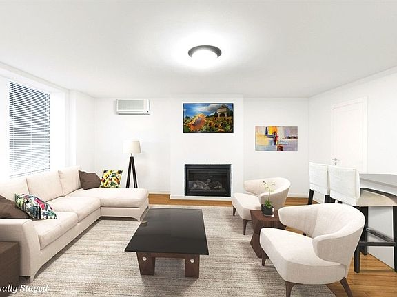 3rd image of 32 W 71st St APT B