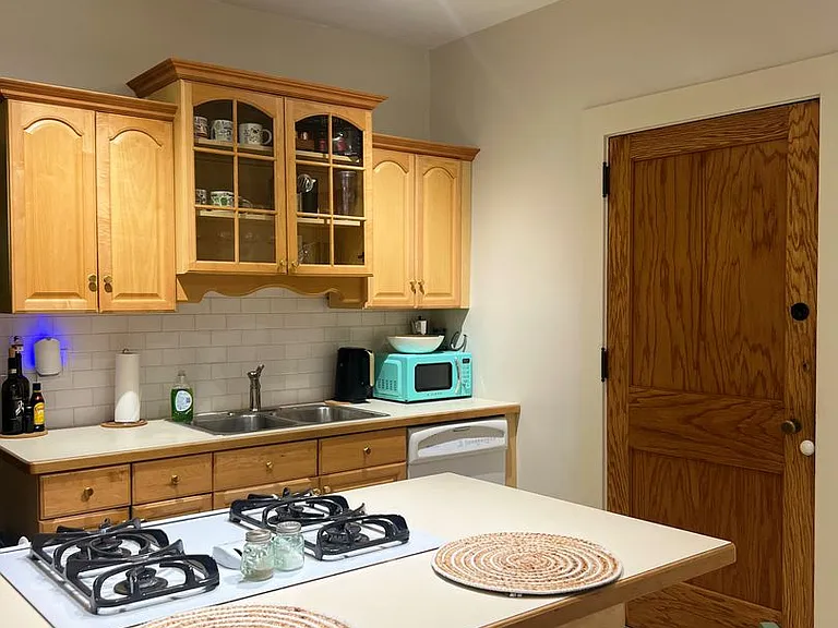 The EB Green Residence — Photo 49