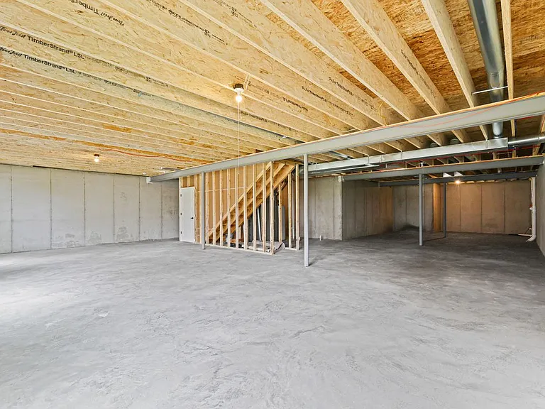 538 Ryehill Dr — Photo 35