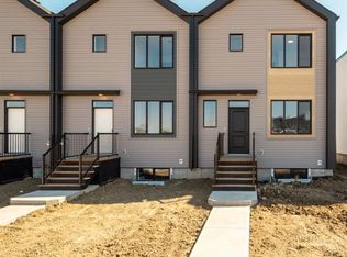 1351 SW Abitibi Rd, Lethbridge, AB T1J5X4