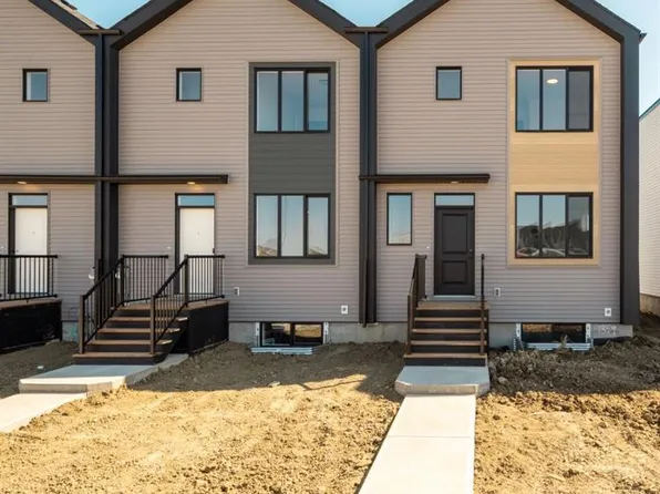1351 SW Abitibi Rd, Lethbridge, AB T1J 5X4