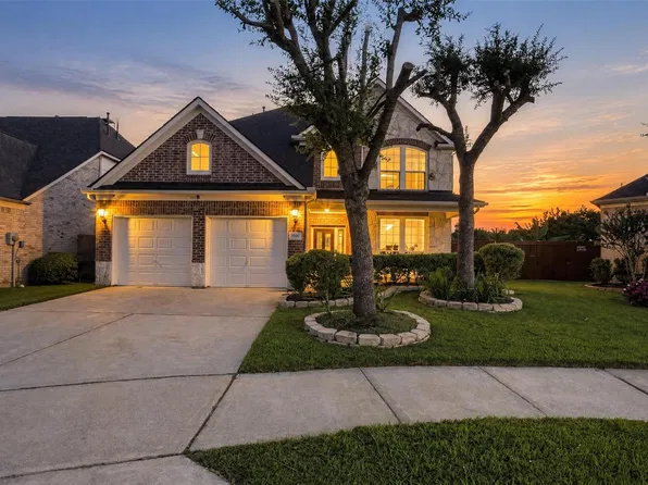 5106 Autumn Rose Ln, Sugar Land, TX 77479
