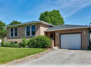 1 Oriole Ct #MF, Barrie, ON L4M5N1