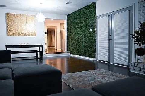 4 bed, 1875 sqft, $2,895 — Photo 4
