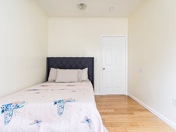 2nd image of 8530 167th St #1