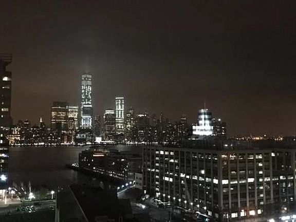 2nd image of 1 2nd St APT 1509