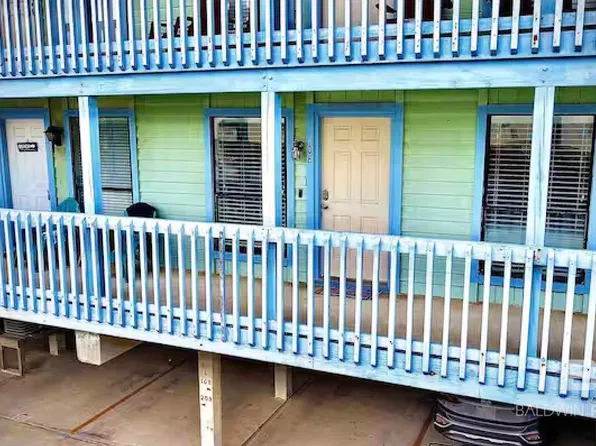 920 W Lagoon Ave #A108, Gulf Shores, AL 36542