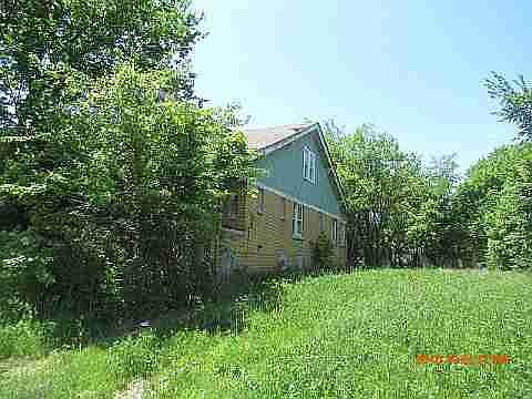 4845 Lakewood