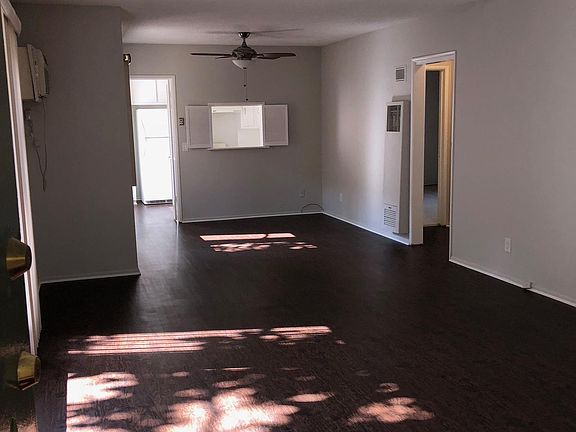 2nd image of 12410 Chandler Blvd APT 23