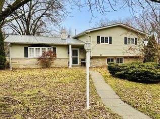 601 Sherwood Dr, Crawfordsville, IN 47933