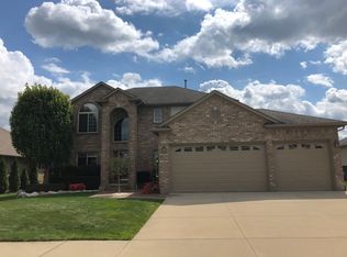 18342 Wingate Dr, Macomb, MI 48042