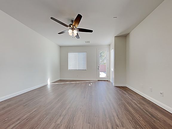 2nd image of 10162 Fluffy Fox Ct