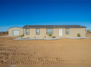 7524 Solano Rd, Phelan, CA 92371