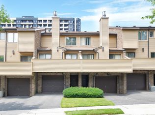 1303 16th St #37, Fort Lee, NJ 07024