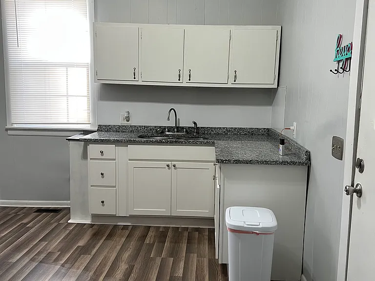 238 N Church St — Photo 13