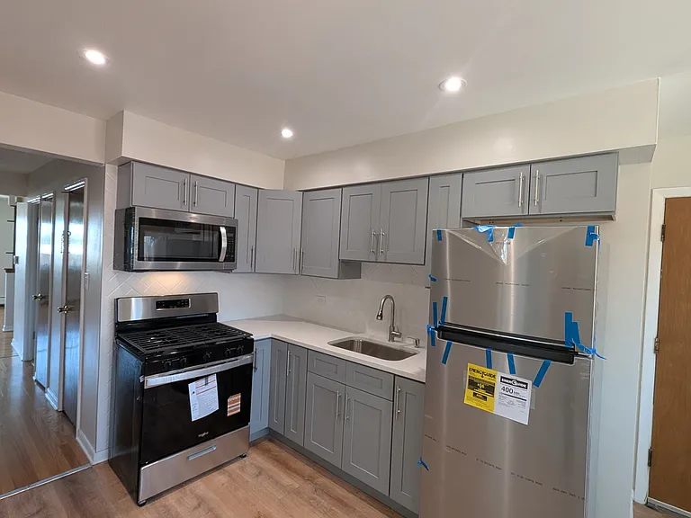 9216 Seymour Ave #2E — Photo 14