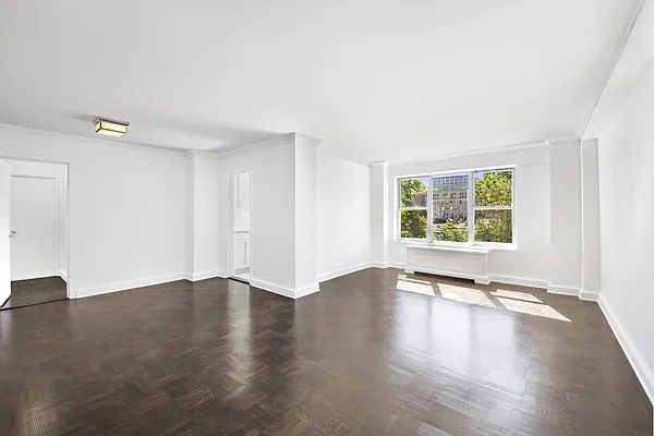 Sold by Stribling | media 2