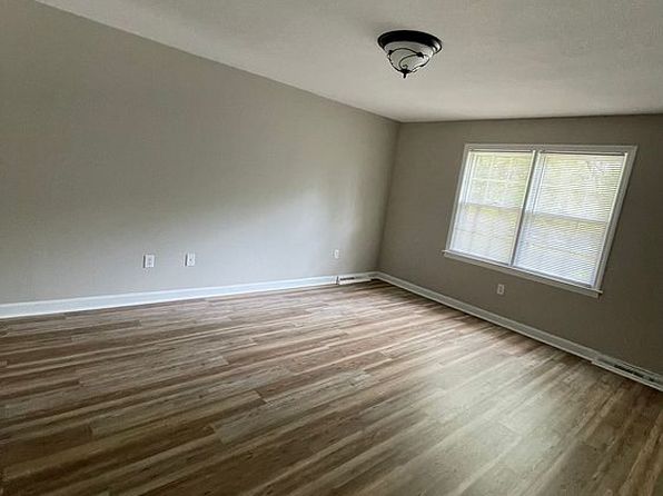 6000 River Rd APT 19, Washington, NC 27889
