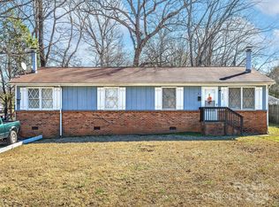 4332 Acorn St, Charlotte, NC 28205