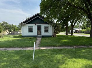 801 E Main St, Coldwater, KS 67029
