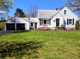 9325 Rocker Ave, Plymouth, MI 48170