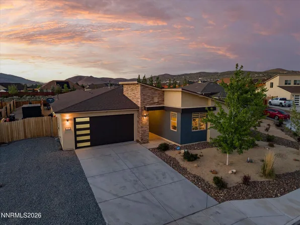 319 Grafton Dr, Sparks, NV 89441