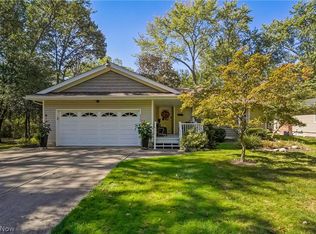 2944 Vincent Rd, Stow, OH 44224
