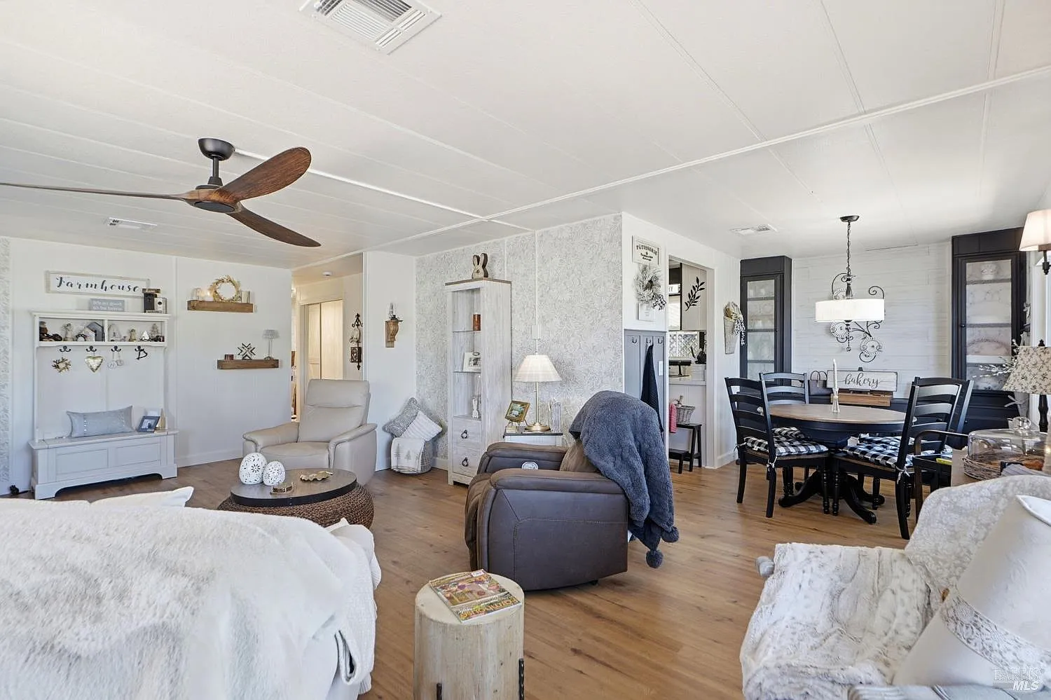 703 Sequoia Street - Photo 11