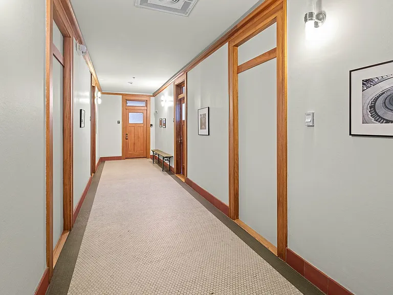 55 1/2 Haywood St #3B — Photo 3