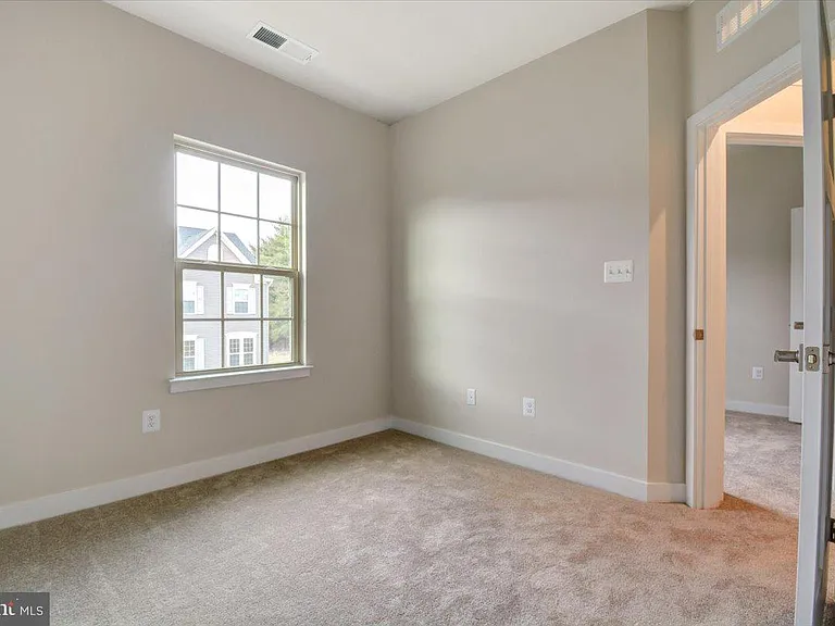 9583 Tall Oaks Rd — Photo 20
