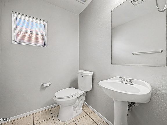 5th image of 12548 W CHARTER OAK Road
