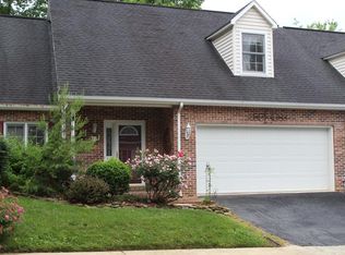 21 Cherokee Ridge Ct, JOHNSON CITY, TN 37604