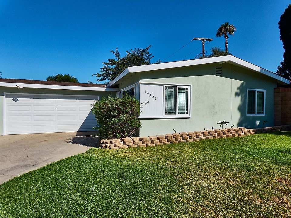 1st image of 14329 Christine Dr