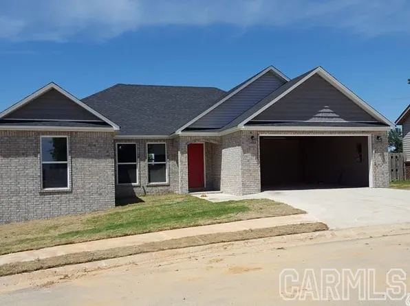 55 Ashcraft Ct, Paragould, AR 72450