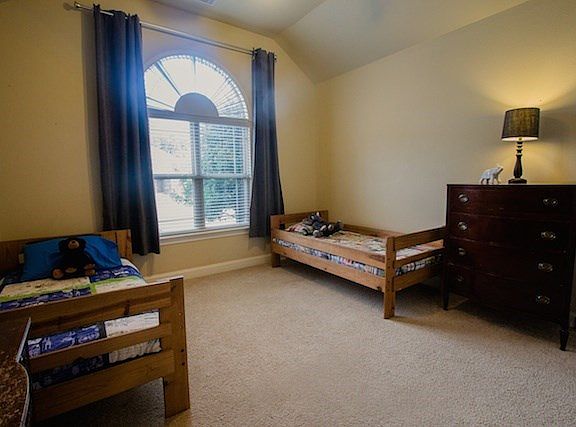 2nd image of 1408 Latisha Ln