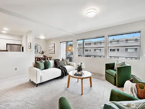 5th image of 2829 Franklin Avenue E #N2
