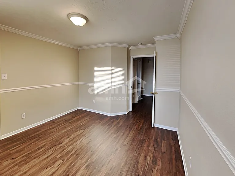 4422 Hardwood Glen Dr — Photo 17
