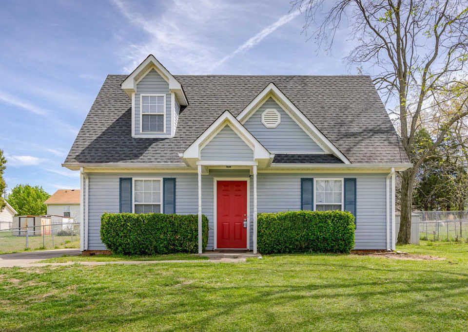 1st image of 2833 Summertree Ln