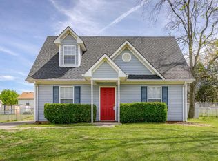 2833 Summertree Ln, Clarksville, TN 37040