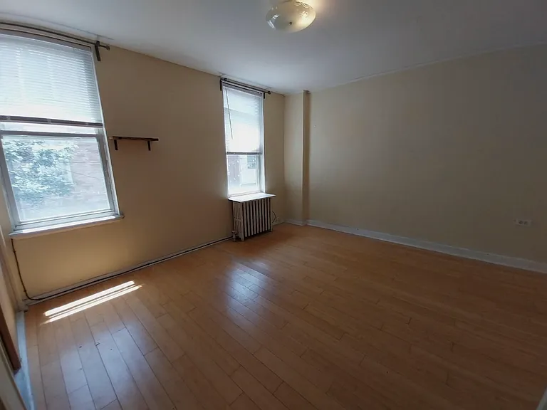 819 Kimball St — Photo 8