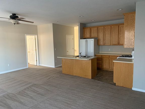 3rd image of 3480 S Ashby View Cv