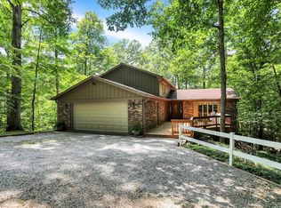 8100 S Logwagon Rd, Trafalgar, IN 46181