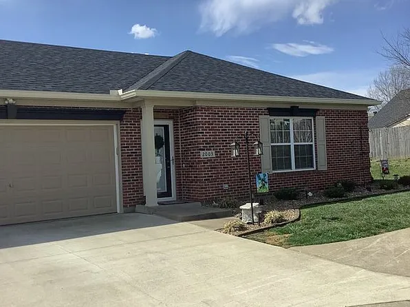 2003 Trillium Gdns, Owensboro, KY 42303