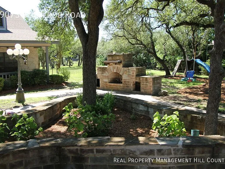 29073 Bulverde Rd — Photo 30